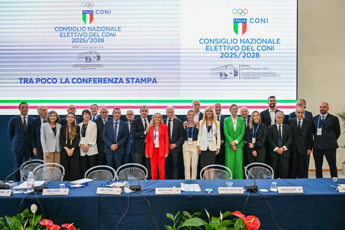 elezioni coni rdt 4135 foto di tondo coni 1600 1000 80